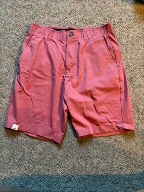 Architect Men's Dusty Rose Flat-Front Shorts